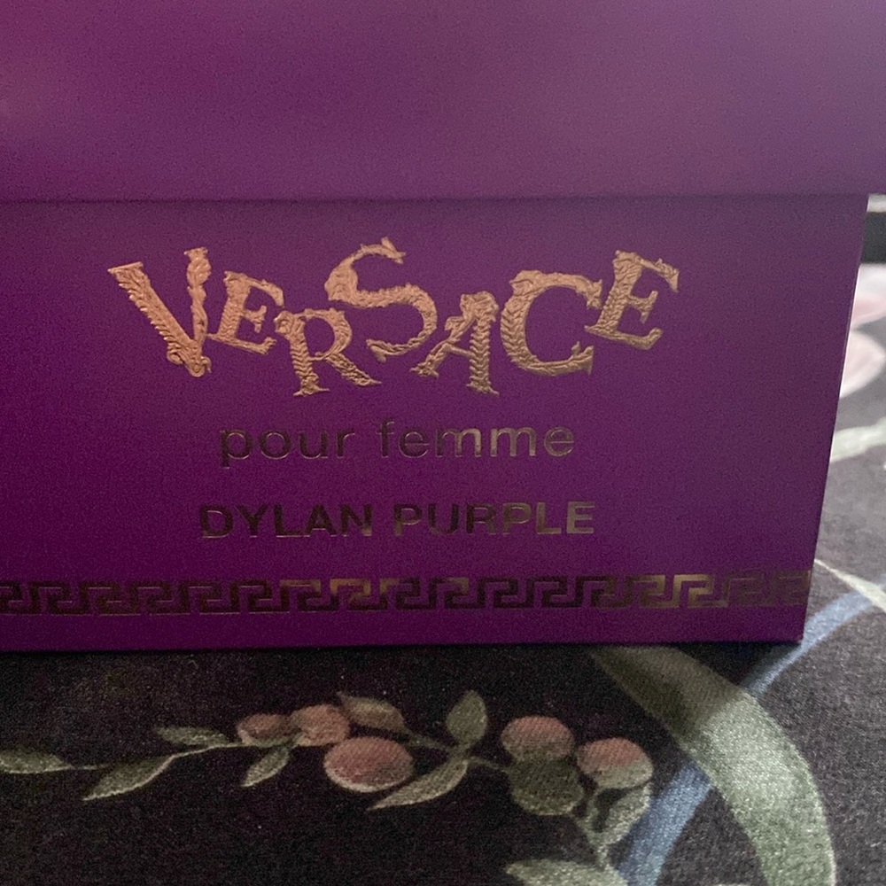 Versace Dylan Purple Body Wash